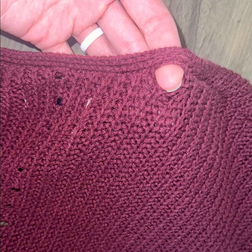 Hollister Women's Burgundy Cardigan with Front Pockets - Picture 11 of 11